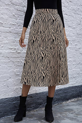 Falda midi con abertura y cintura alta con estampado de cebra